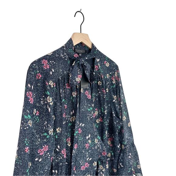 Eloquii Tie Neck Flare Sleeve Dress Blue Floral NWT size 24 - Picture 4 of 8
